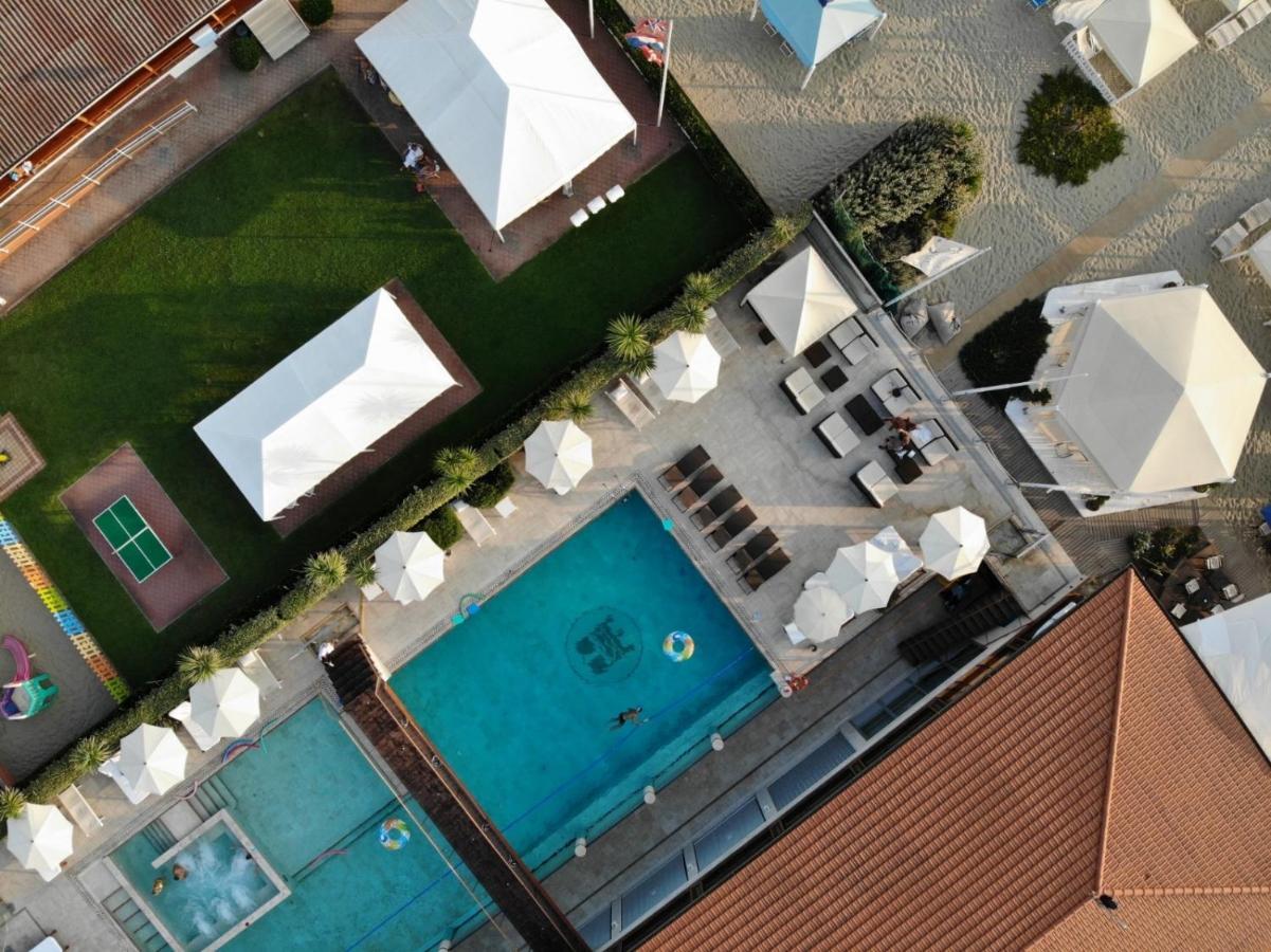 Teresita Wellness Club Viareggio Exterior foto